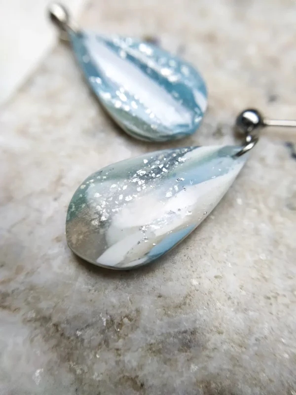 Błękitne wiszące krople kolczyki sztyfty