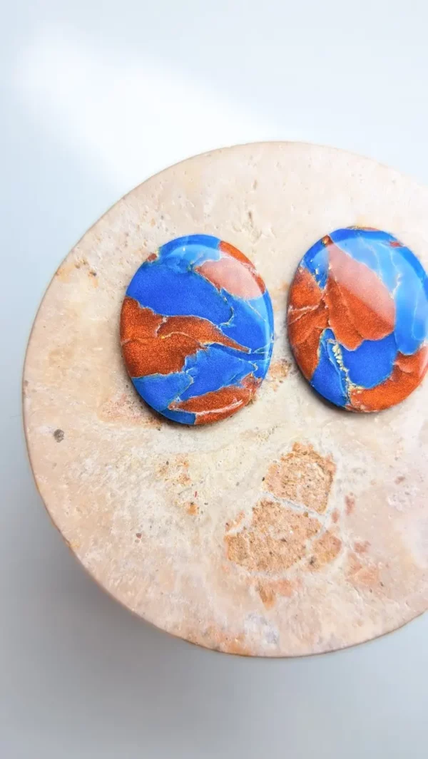 Granatowo miedziane owalne kolczyki sztyfty