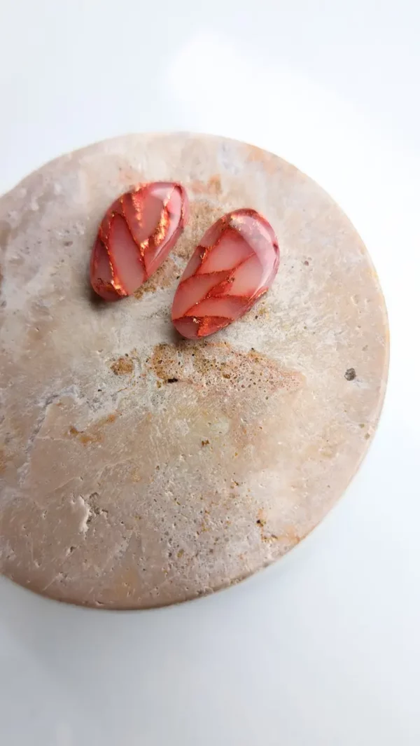 PSX_20241120_000217 Czerwono złote owalne kolczyki sztyfty