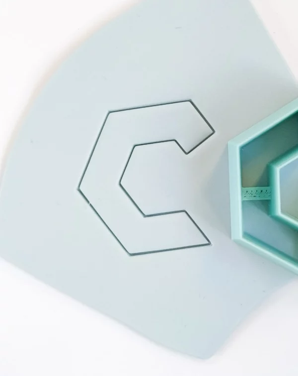 PSX_20210428_232413 — kopia Foremka do gliny lub modeliny - sześciokąt z dziurą 1