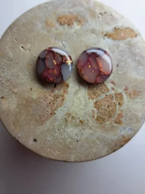 20250511_175030 Fioletowo złote małe okrągłe kolczyki sztyfty