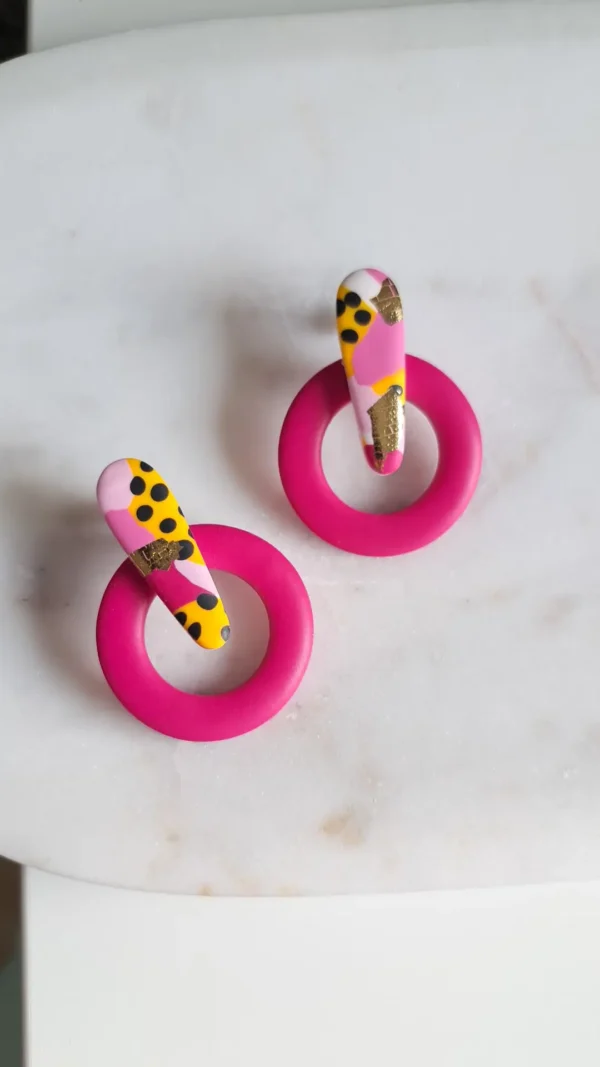 IMG_20251119_120951 Różowe okrągłe kolczyki sztyfty