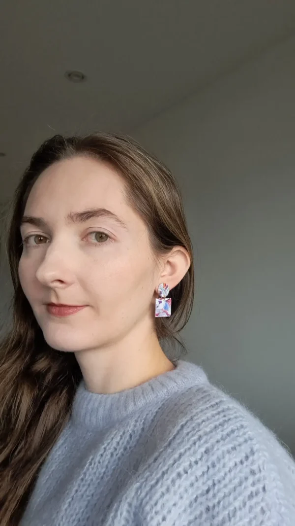 IMG_20251121_124454 Kolorowe geometryczne kolczyki sztyfty