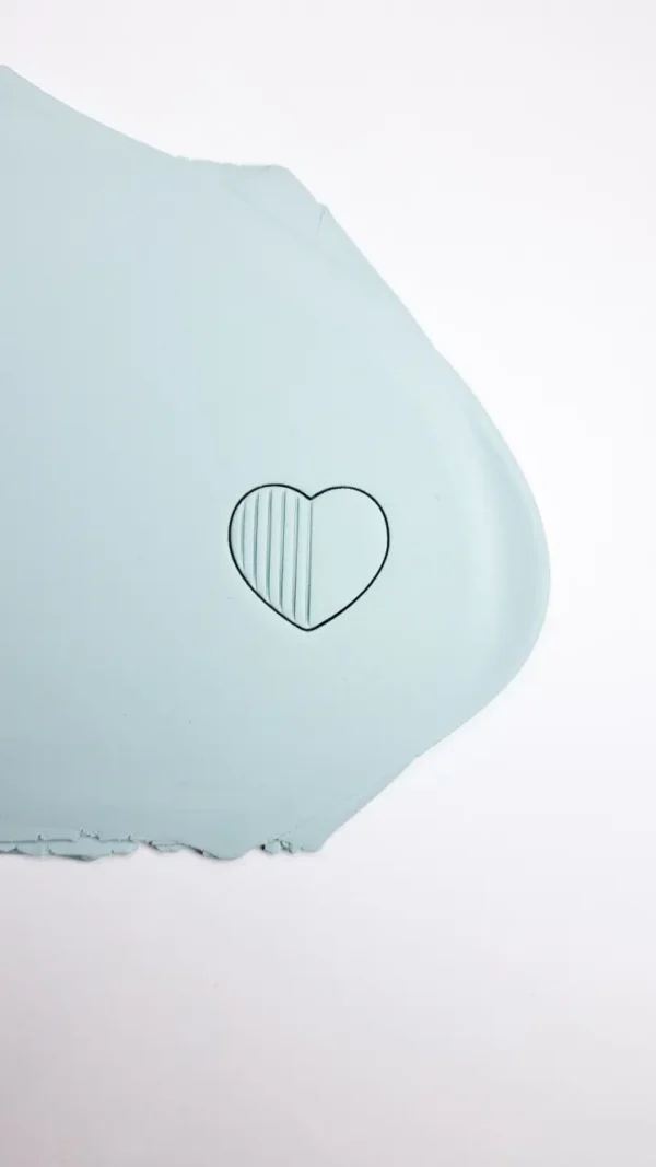 PSX_20260101_231830 Foremka do gliny lub modeliny - serce w paski 2