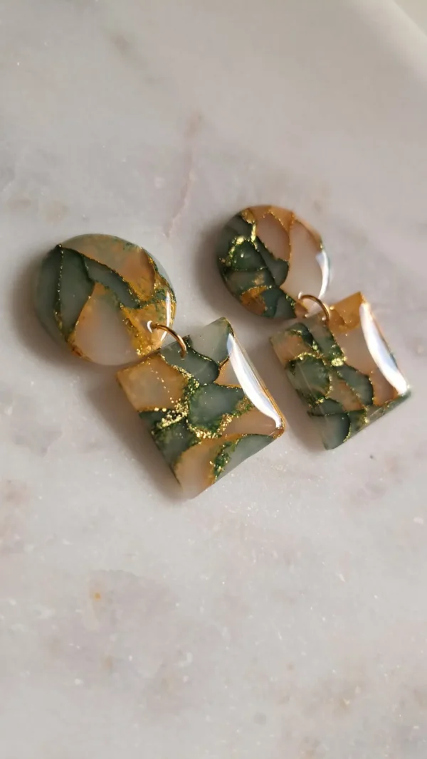 IMG_20251122_142041 Zielono złote kolczyki sztyfty