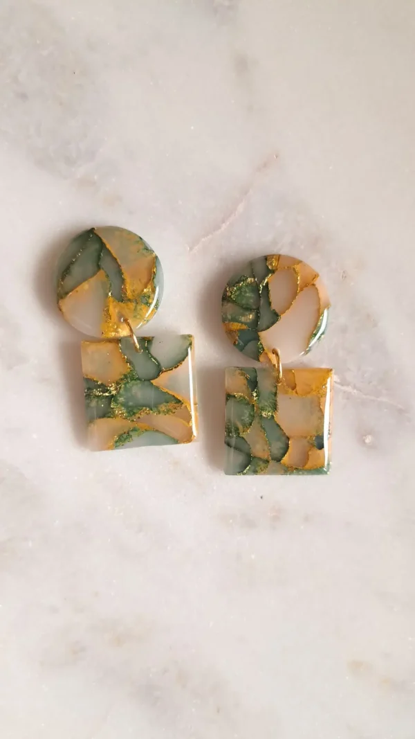 IMG_20251122_142106 Zielono złote kolczyki sztyfty