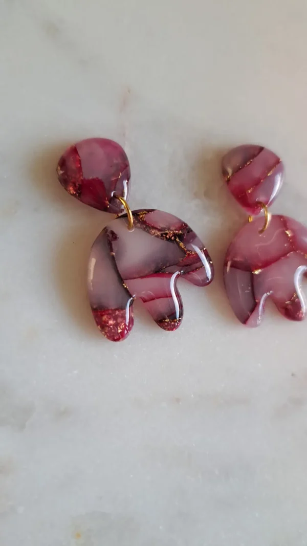 Różowo fioletowe z dodatkiem złota kolczyki sztyfty